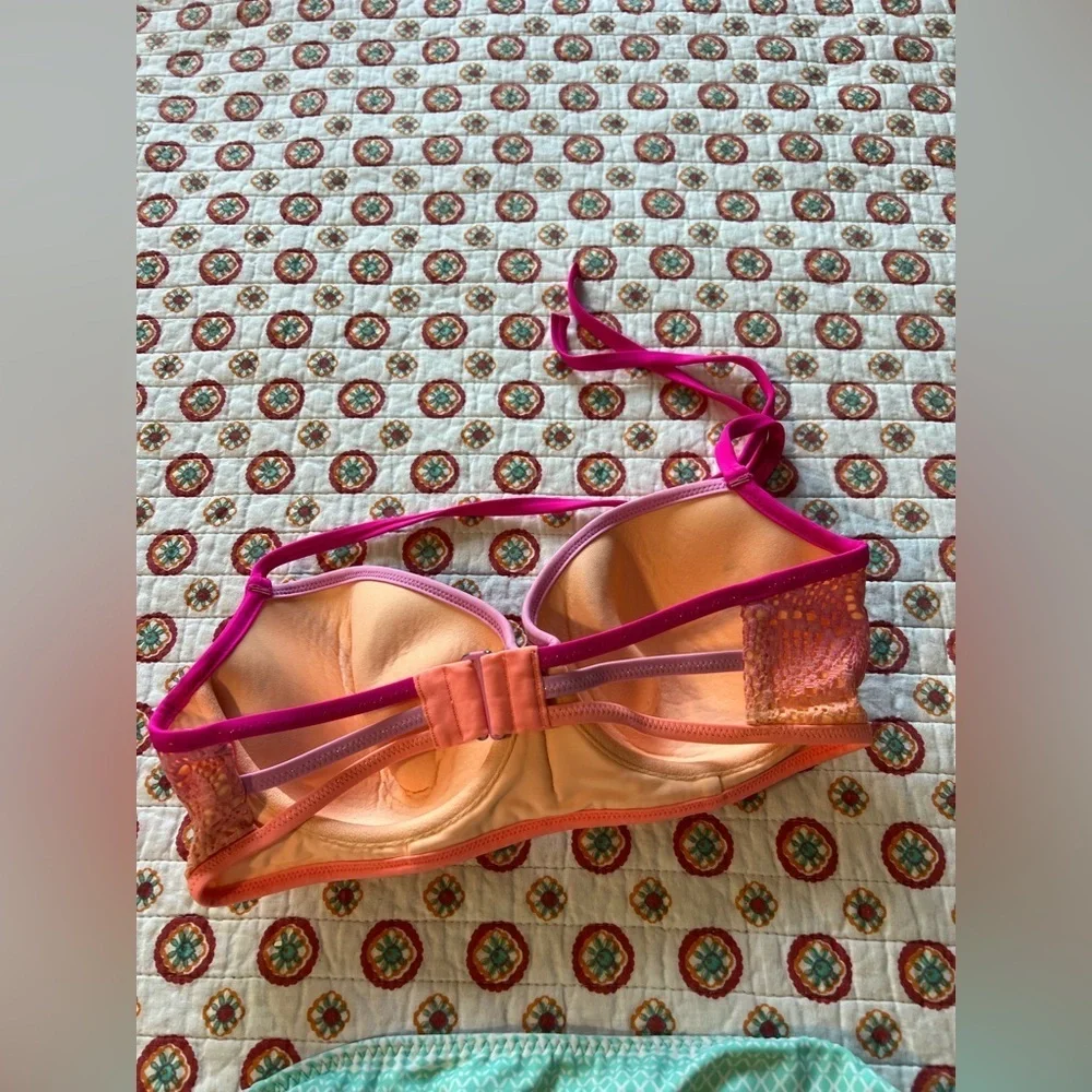 Y2K 2000s Victoria’s Secret Swim Top Bundle (2) size small